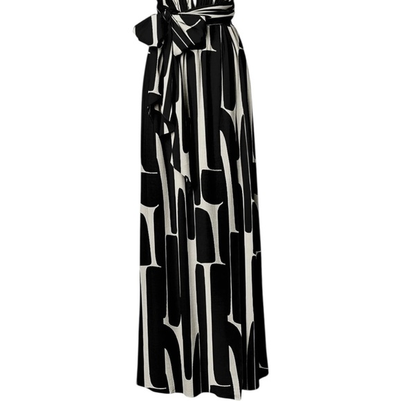 Diarrablu Mailys Hera Print Black and White Convertible 19 Different Ways Dress - Picture 8 of 16